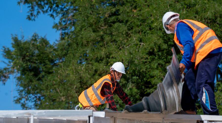 Professional gutter cleaning in Mahopac, NY